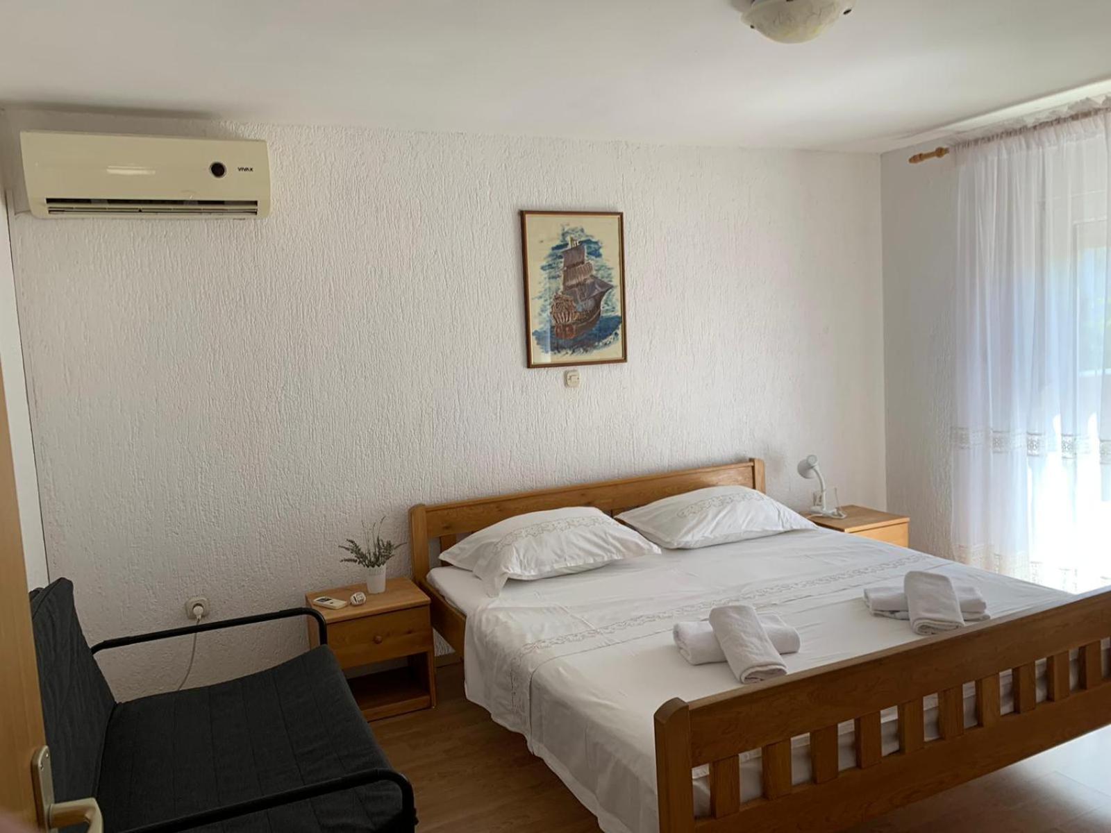 Apartmani Kutlesa ヴォディツェ エクステリア 写真