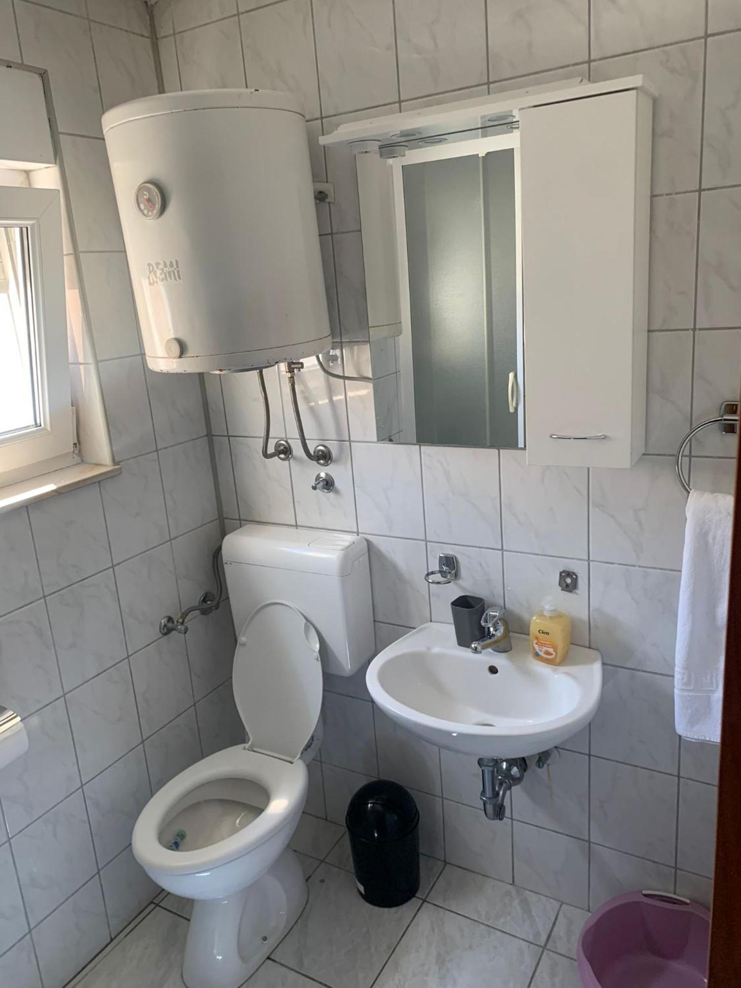 Apartmani Kutlesa ヴォディツェ エクステリア 写真