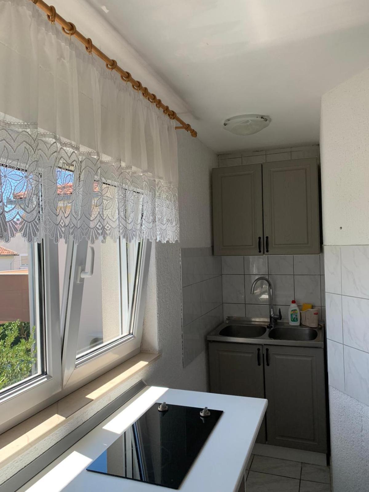 Apartmani Kutlesa ヴォディツェ エクステリア 写真